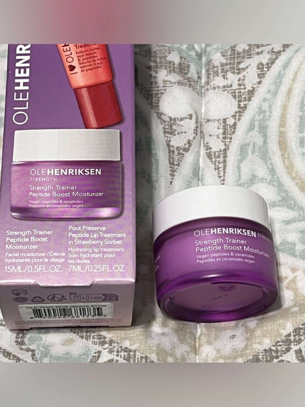 OLEHENRIKSEN Strength Trainer Peptide Boost Moisturizer - 15ml